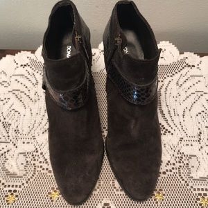 Donald J Pliner Ankle Boots Sz 9 Brown 3.5 Inch Heels